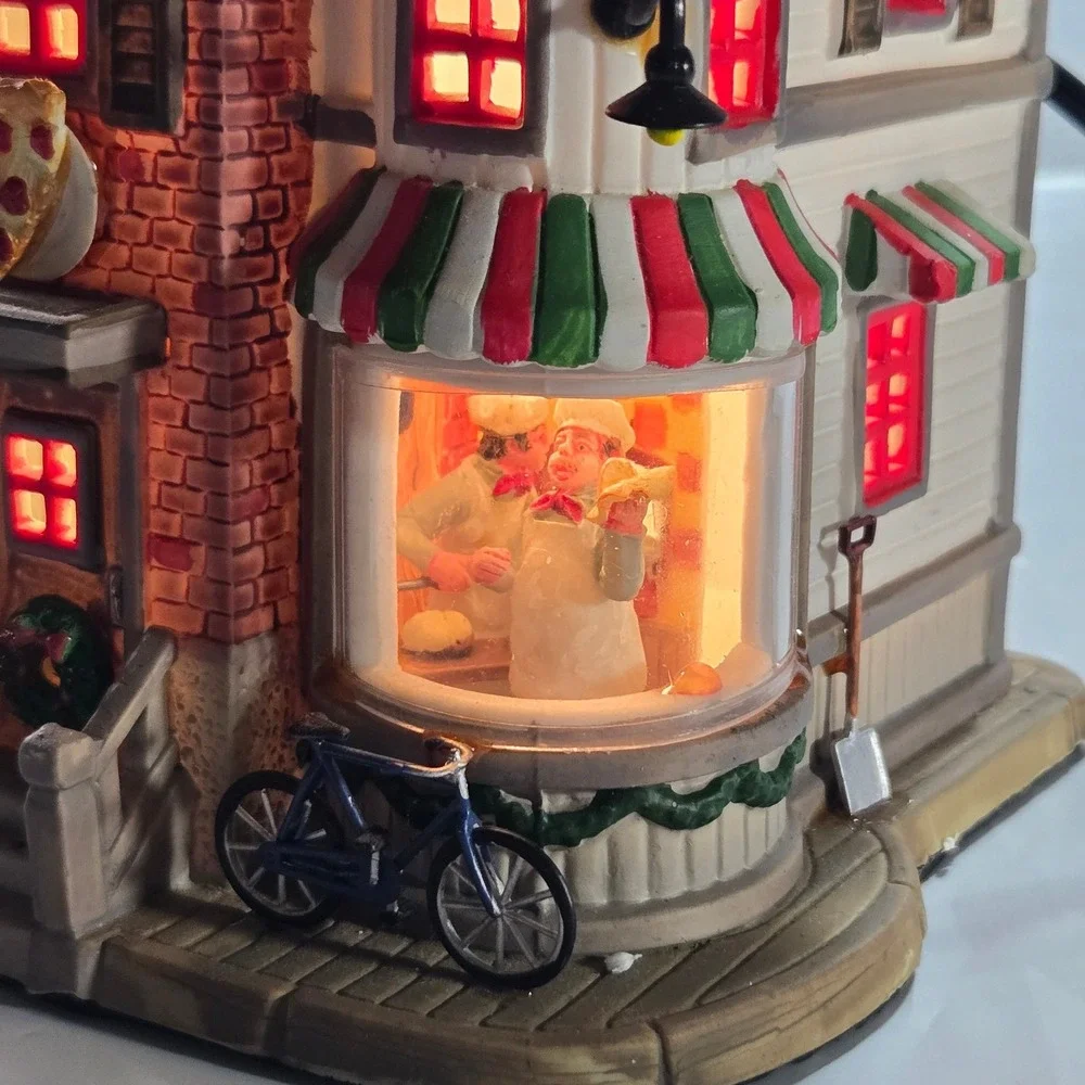 Carole Towne 2007 Michael Angelo's Pizzeria Christmas Village Light Up Building